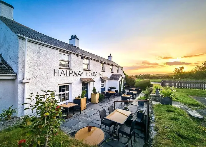 Halfway House Inn